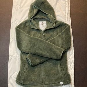 Women’s zip up fuzzy jacket